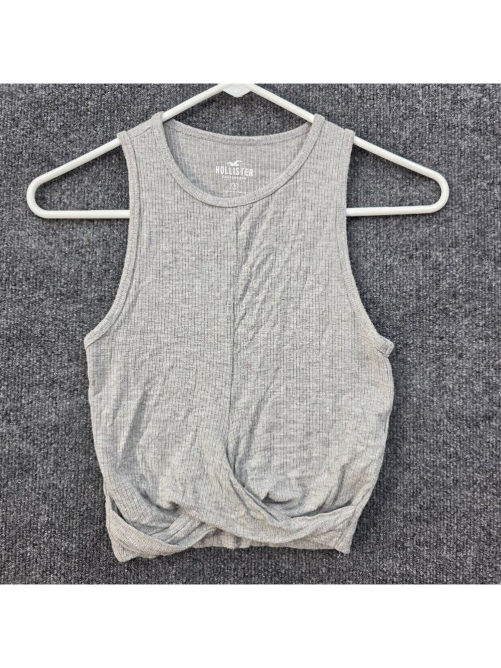 Hollister Ribbed Twist Front Crop Tank Top S Gray Minimalist Casual Indie Layers